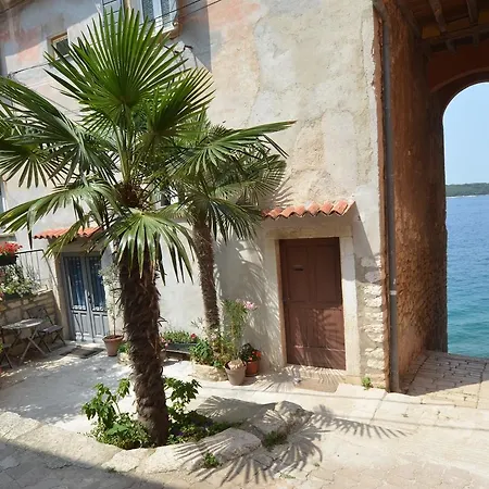 Konukevi Arnolongo B4 Sea View Rovinj